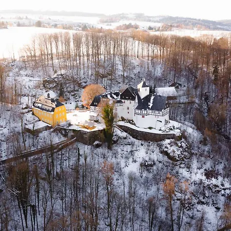 Kavaliershaus Neben Schloss Rauenstein 3* Lengefeld (Saxony)
