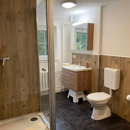 Kavaliershaus Neben Schloss Rauenstein Oda ve Kahvaltı Lengefeld (Saxony)