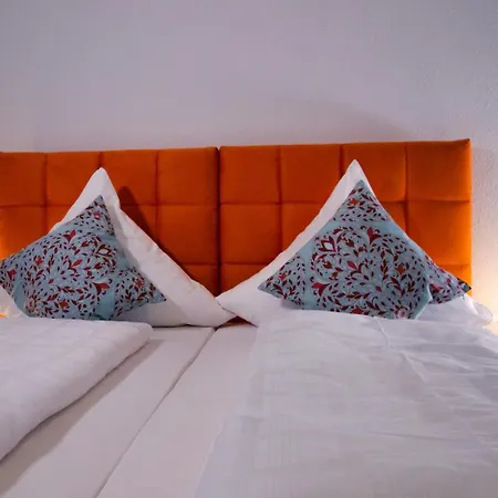 Panzió Kavaliershaus Neben Schloss Rauenstein Lengefeld