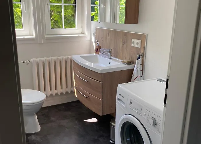 Kavaliershaus Neben Schloss Rauenstein 3*