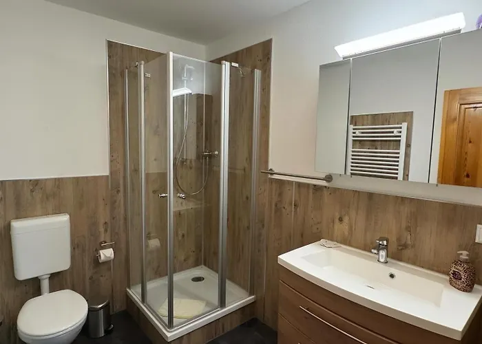 Bed & Breakfast Kavaliershaus Neben Schloss Rauenstein Lengefeld (Saxony)