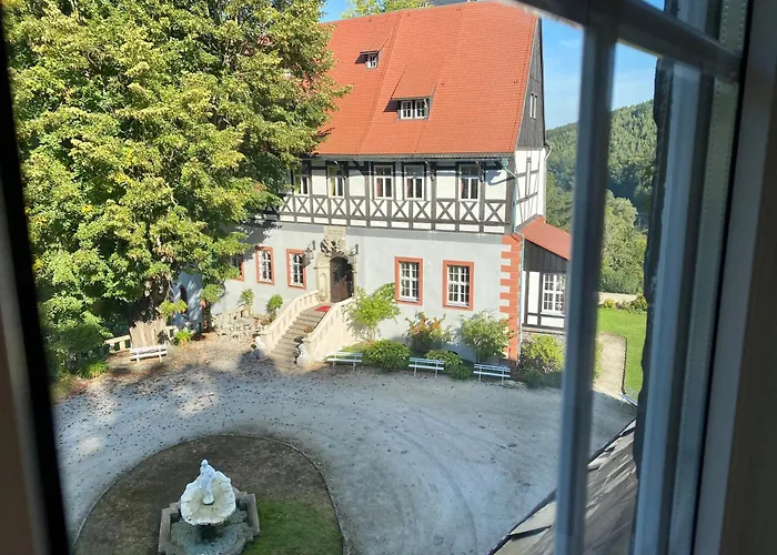 Kavaliershaus Neben Schloss Rauenstein 3*
